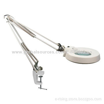LED Magnifier Lamp with High Luminous Efficiency